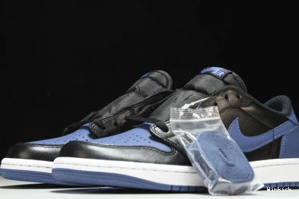 Navy Jordan Retro Mystic OG 1 CZ0790-041 Low 0929